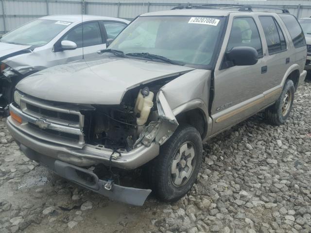 1GNDT13X73K125228 - 2003 CHEVROLET BLAZER TAN photo 2