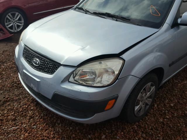 KNADE223596469825 - 2009 KIA RIO BASE SILVER photo 9