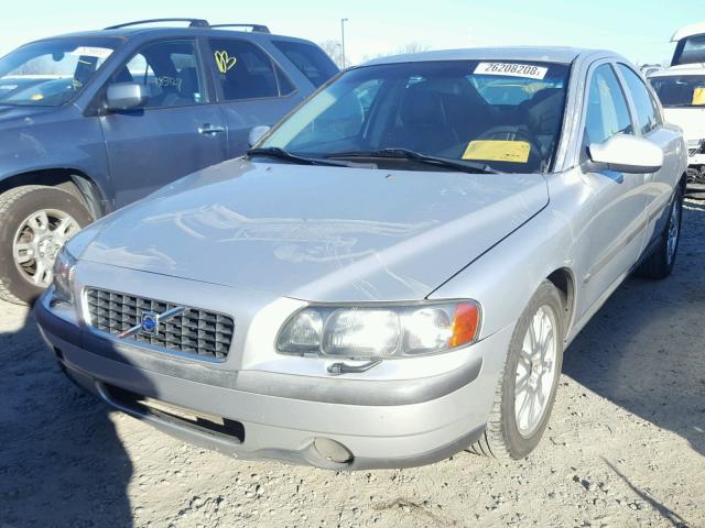 YV1RS58D832256797 - 2003 VOLVO S60 2.4T SILVER photo 2