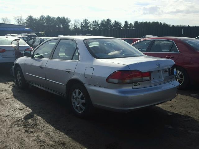 1HGCG66882A160313 - 2002 HONDA ACCORD EX SILVER photo 3