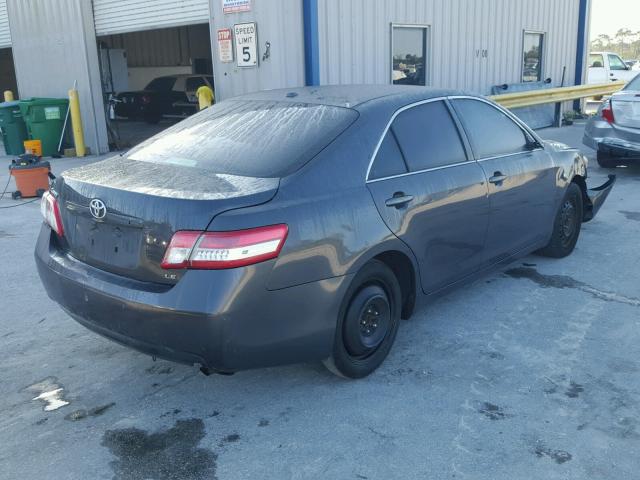 4T1BF3EK0BU190182 - 2011 TOYOTA CAMRY BASE GRAY photo 4