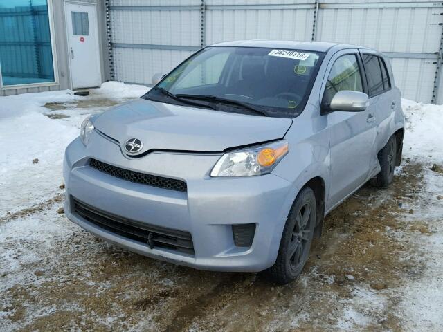 JTKKUPB40D1037144 - 2013 TOYOTA SCION XD GRAY photo 2