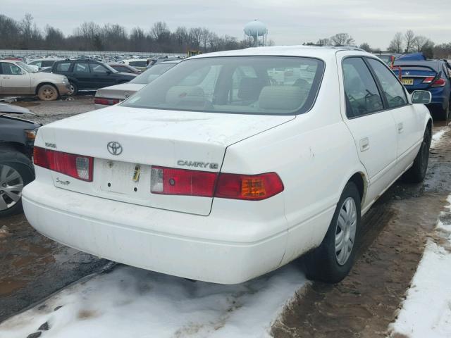 4T1BG22K21U768437 - 2001 TOYOTA CAMRY CE WHITE photo 4