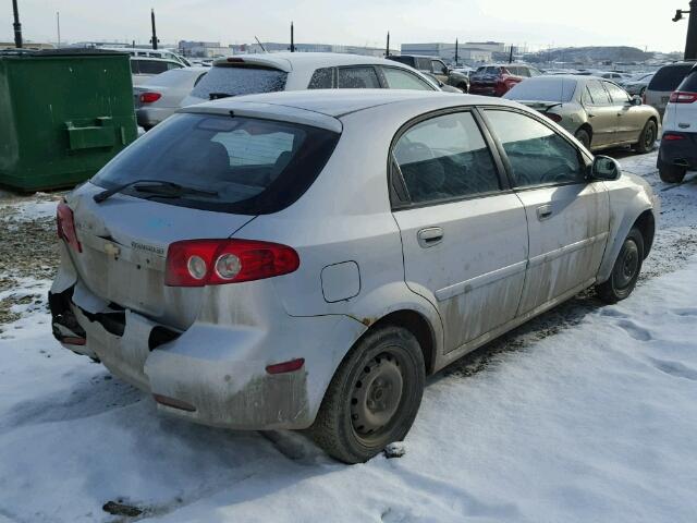 KL1JD62Z54K036422 - 2004 CHEVROLET OPTRA 5 SILVER photo 4