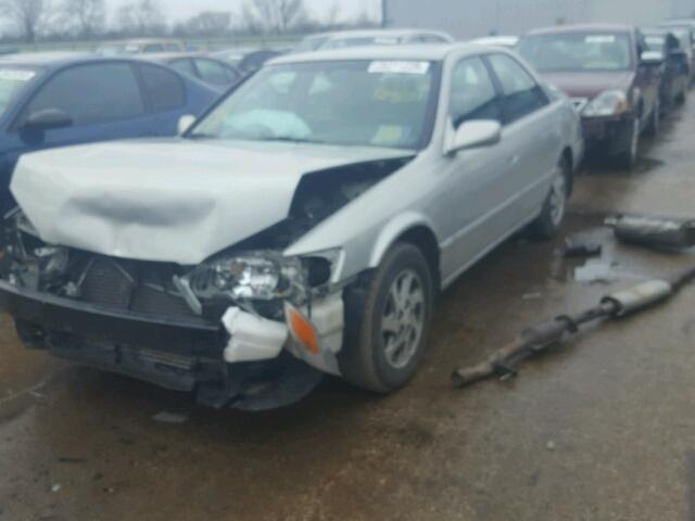 4T1BG28K71U045450 - 2001 TOYOTA CAMRY CE SILVER photo 2