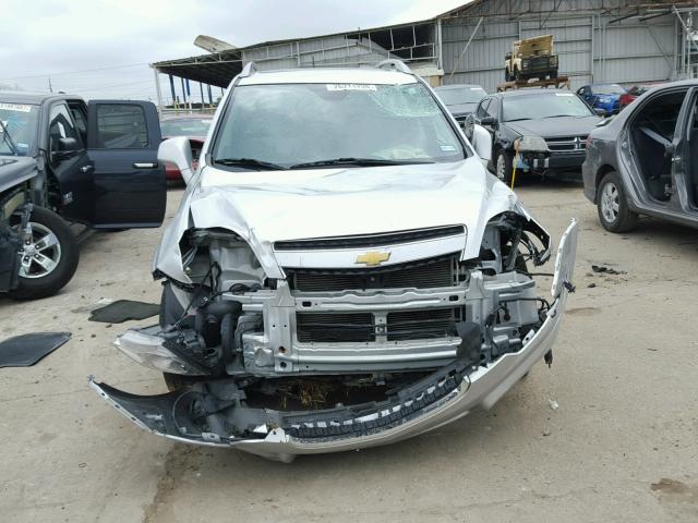 3GNAL3EK9ES595140 - 2014 CHEVROLET CAPTIVA LT SILVER photo 9