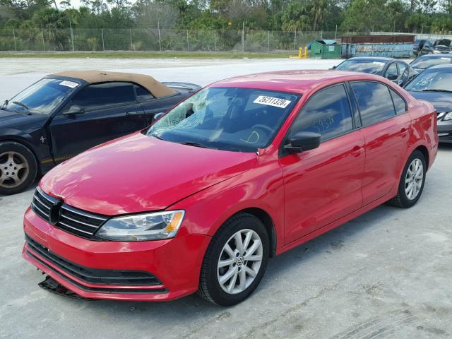 3VWD07AJ7FM290676 - 2015 VOLKSWAGEN JETTA SE RED photo 2