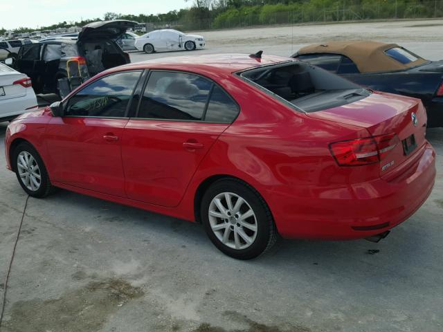 3VWD07AJ7FM290676 - 2015 VOLKSWAGEN JETTA SE RED photo 3