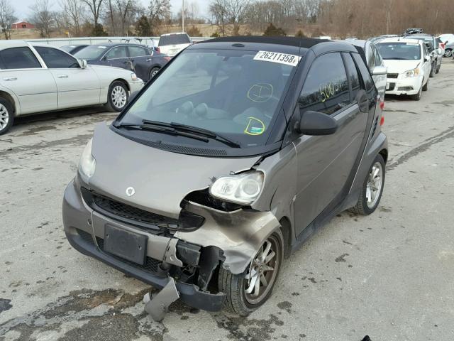 WMEEK3BA4AK338970 - 2010 SMART FORTWO PAS GRAY photo 2