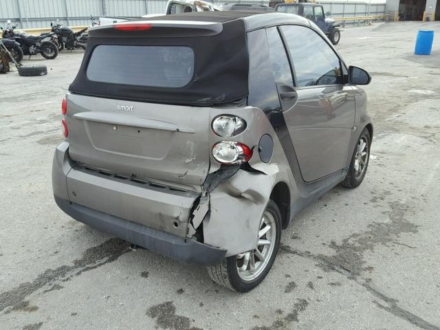 WMEEK3BA4AK338970 - 2010 SMART FORTWO PAS 灰色 照片 4