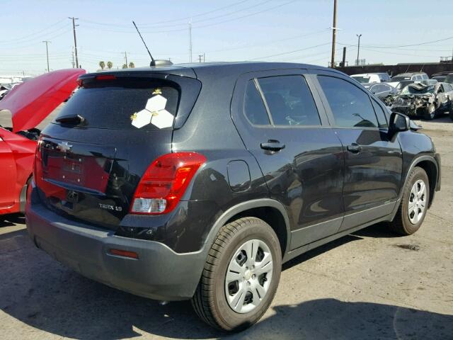 KL7CJKSBXFB100573 - 2015 CHEVROLET TRAX LS BLACK photo 4