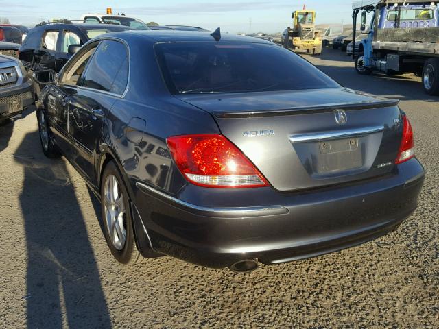 JH4KB16595C003513 - 2005 ACURA RL GRAY photo 3