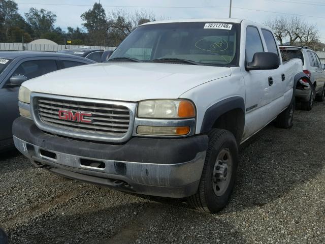 1GTHC23UX1F125185 - 2001 GMC SIERRA C25 WHITE photo 2