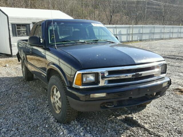 1GCDT19X9TK129720 - 1996 CHEVROLET S TRUCK S1 BLACK photo 1