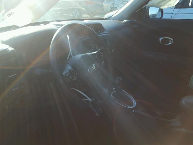 KNDJP3A57E7050906 - 2014 KIA SOUL + BLUE photo 5