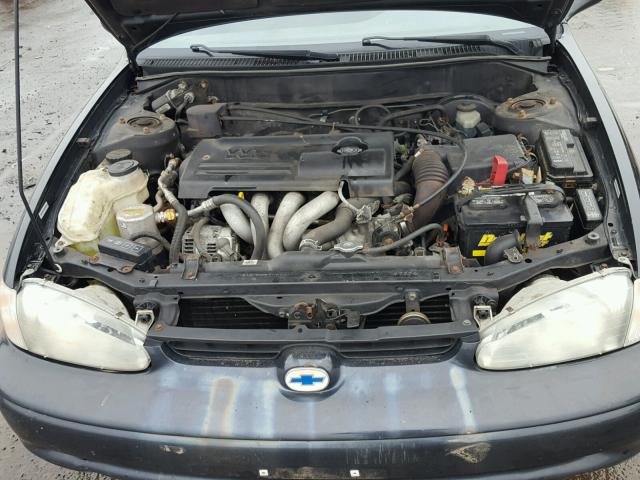1Y1SK528X2Z422483 - 2002 CHEVROLET GEO PRIZM 黑色 照片 7