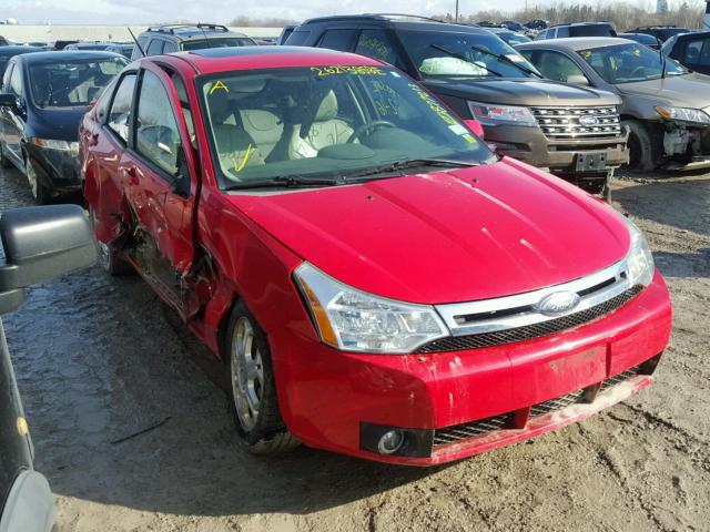 1FAHP35N18W289621 - 2008 FORD FOCUS SE RED photo 1