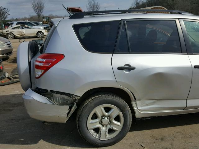 2T3BF4DV6CW215287 - 2012 TOYOTA RAV4 SILVER photo 9