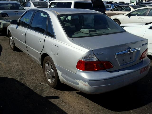 4T1BF28B53U321193 - 2003 TOYOTA AVALON XL SILVER photo 3