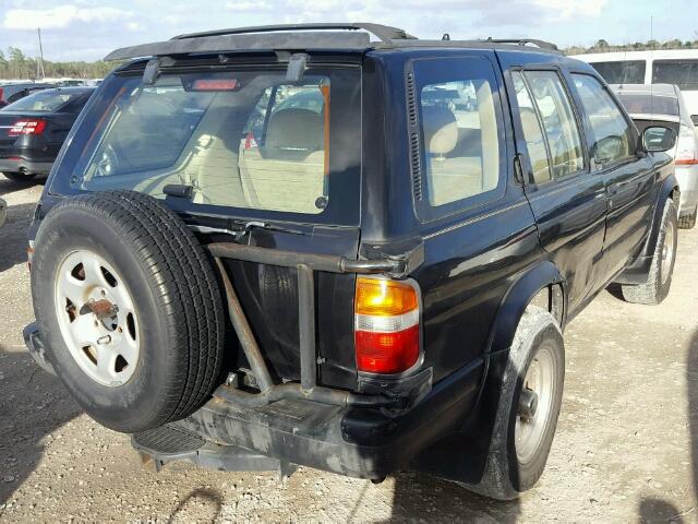 JN8AR05Y0TW051559 - 1996 NISSAN PATHFINDER BLACK photo 4