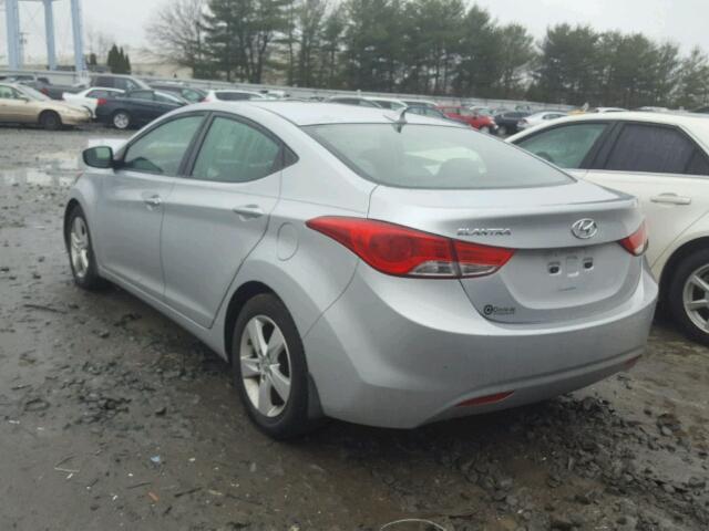 5NPDH4AE9DH420506 - 2013 HYUNDAI ELANTRA GL SILVER photo 3