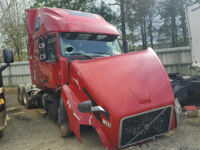 4V4NC9EH6BN296054 - 2011 VOLVO VN VNL RED photo 1