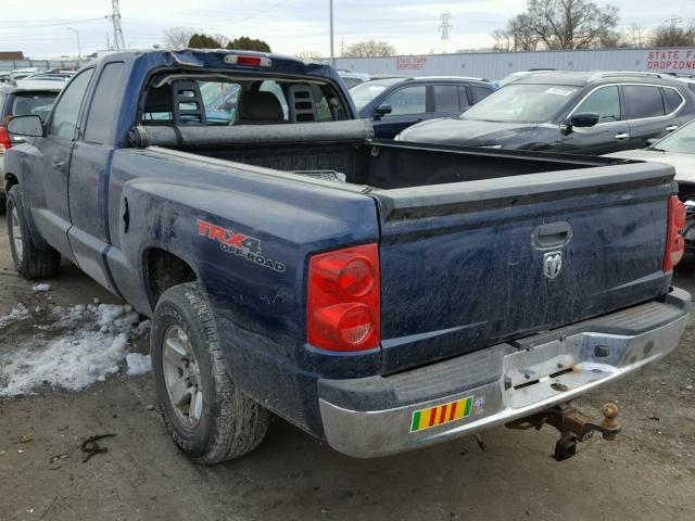 1D7HW42N96S501683 - 2006 DODGE DAKOTA SLT BLUE photo 3