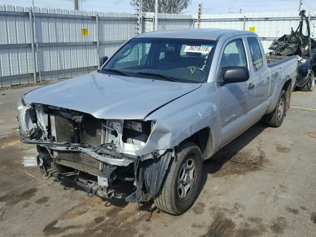 5TFTX4CN3BX004299 - 2011 TOYOTA TACOMA ACC SILVER photo 2