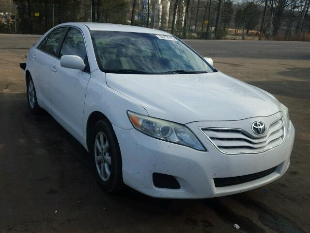 4T1BF3EK3BU751698 - 2011 TOYOTA CAMRY BASE WHITE photo 1