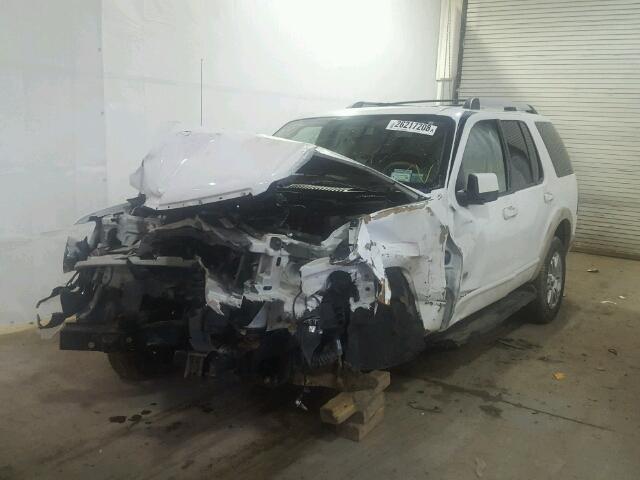 1FMEU74E77UA48537 - 2007 FORD EXPLORER WHITE photo 2