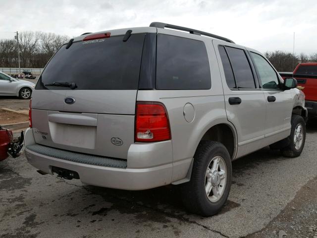 1FMZU63K94ZA40456 - 2004 FORD EXPLORER X SILVER photo 4