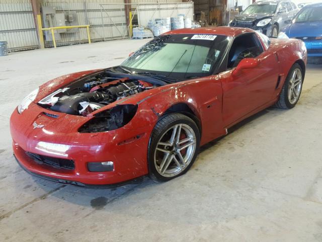 1G1YY26E265116296 - 2006 CHEVROLET CORVETTE Z RED photo 2