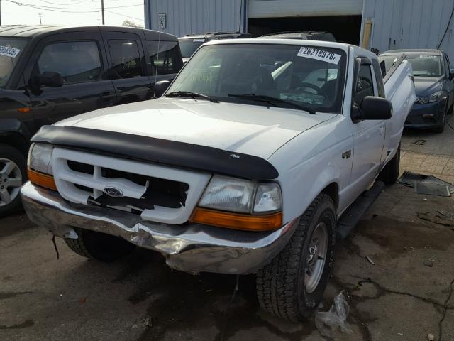1FTYR14X1YPB65600 - 2000 FORD RANGER SUP WHITE photo 2