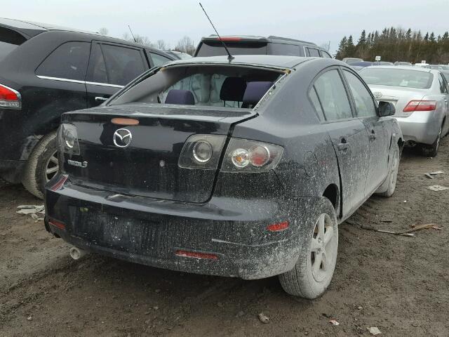 JM1BK32F281180111 - 2008 MAZDA 3 I BLACK photo 4