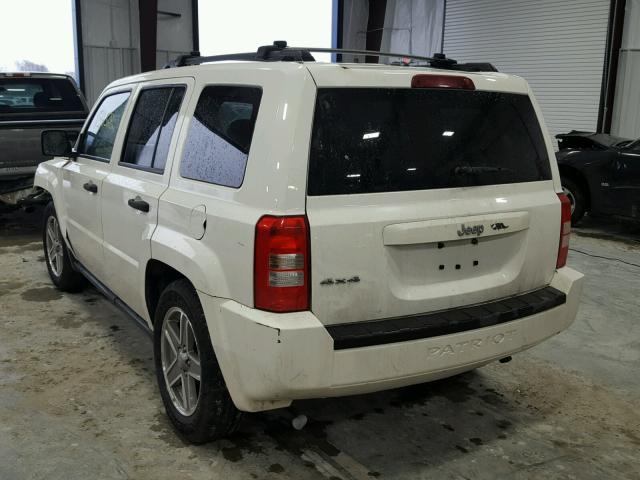 1J8FF28W07D345697 - 2007 JEEP PATRIOT SP WHITE photo 3