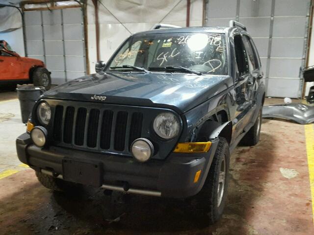 1J4GL38K85W651002 - 2005 JEEP LIBERTY RE GREEN photo 2