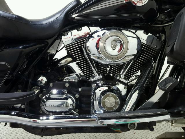 1HD1FC4187Y677542 - 2007 HARLEY-DAVIDSON FLHTCUI BLACK photo 12