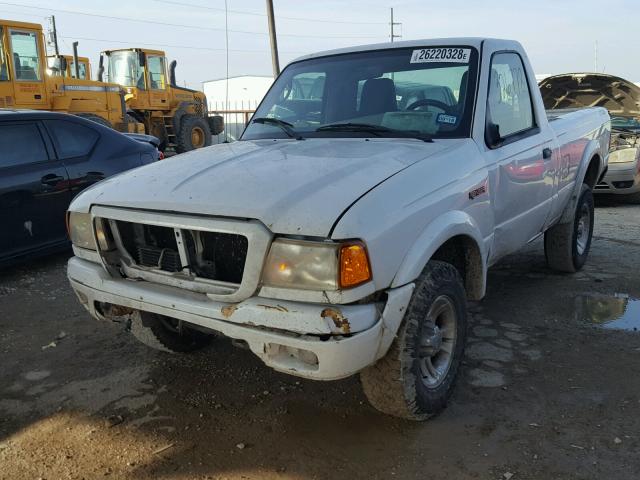 1FTYR10U24PA84174 - 2004 FORD RANGER WHITE photo 2