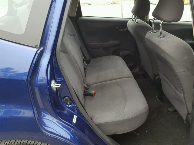 JHMGE8H30DC080514 - 2013 HONDA FIT BLUE photo 6