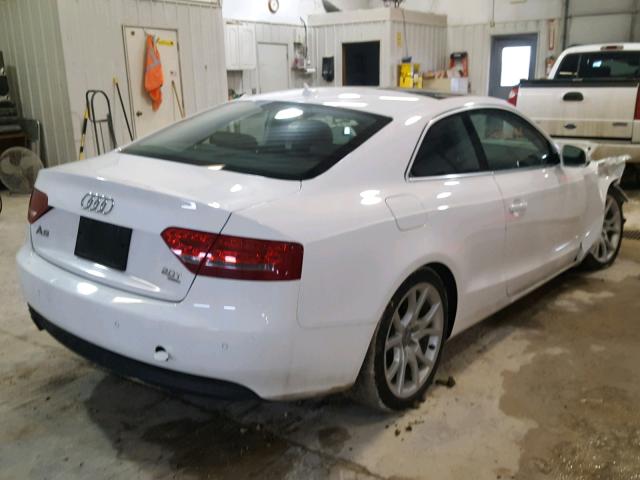 WAULFAFR9CA041861 - 2012 AUDI A5 PREMIUM WHITE photo 4