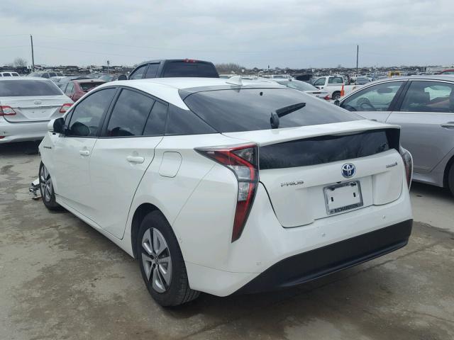 JTDKARFU7G3020050 - 2016 TOYOTA PRIUS WHITE photo 3