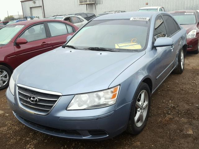 5NPET4AC2AH657268 - 2010 HYUNDAI SONATA GLS BLUE photo 2