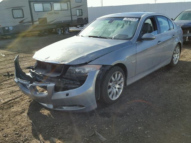 WBAVD33556KV68161 - 2006 BMW 330 XI SILVER photo 2