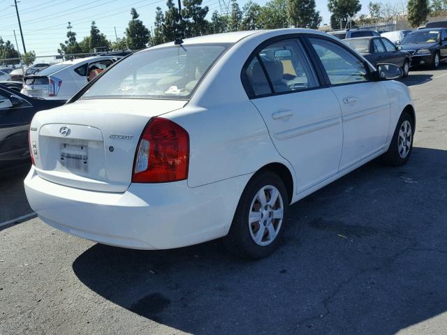 KMHCN46C16U025090 - 2006 HYUNDAI ACCENT GLS WHITE photo 4