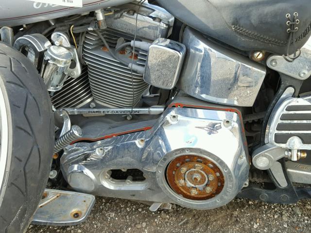 1HD1BXB1X2Y057628 - 2002 HARLEY-DAVIDSON FLSTFI SILVER photo 9