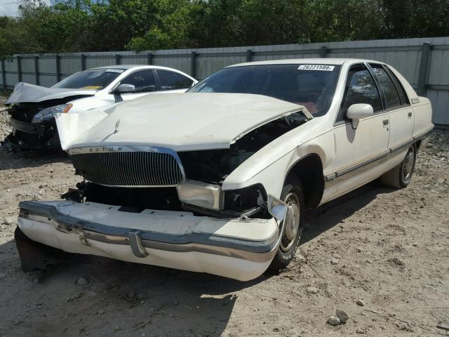 1G4BN5372PR402684 - 1993 BUICK ROADMASTER WHITE photo 2