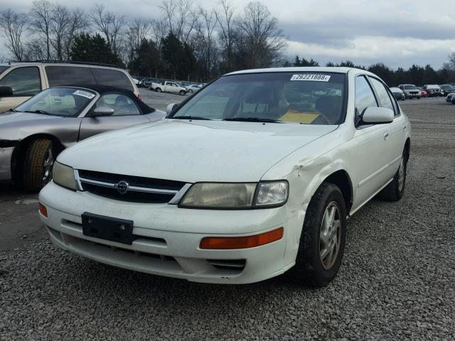 JN1CA21D1XT210626 - 1999 NISSAN MAXIMA GLE WHITE photo 2