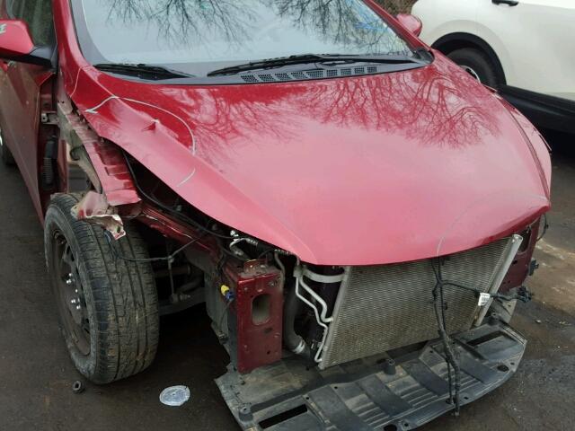 5NPDH4AEXGH663164 - 2016 HYUNDAI ELANTRA SE RED photo 9