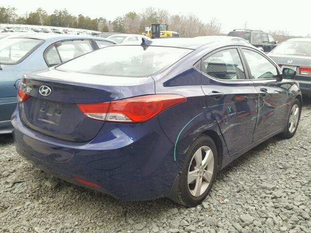 5NPDH4AE4DH430635 - 2013 HYUNDAI ELANTRA GL BLUE photo 4