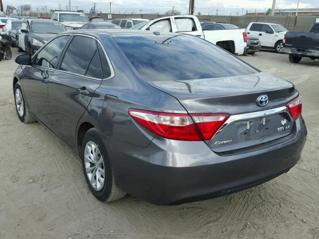 4T1BD1FKXGU180033 - 2016 TOYOTA CAMRY HYBR GRAY photo 3